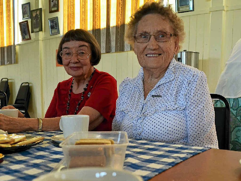 CONNECTED: Emuvale QCWA members Rita McIvor and Merle Rettke were recently presented with the association’s coveted Quiet Achiever awards. CONNECTED: Emuvale QCWA members Rita McIvor and Merle Rettke were recently presented with the association’s coveted Quiet Achiever awards.